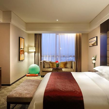 The Qube Hotel Shanghai -Close To Pudong International Airport And Disney Land Екстер'єр фото